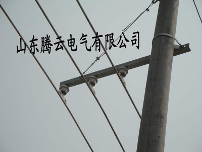 銅電車線（中間桿）